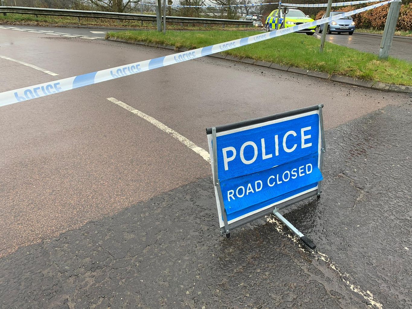 A90 shut both directions after digger reportedly comes off lorry